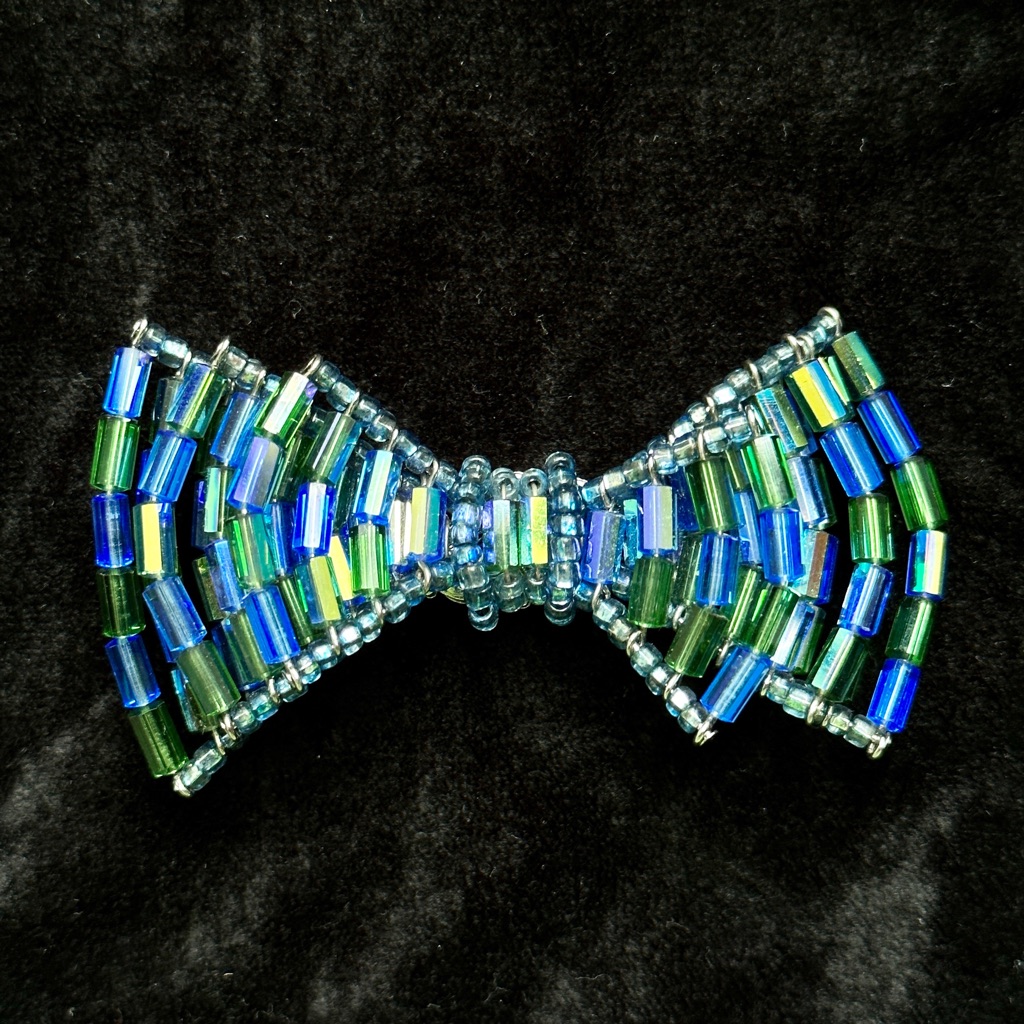 Vintage 1950s Vendome Ab Crystal Bow Brooch Pin Blue Bugle Beads Aurora Borealis 250$